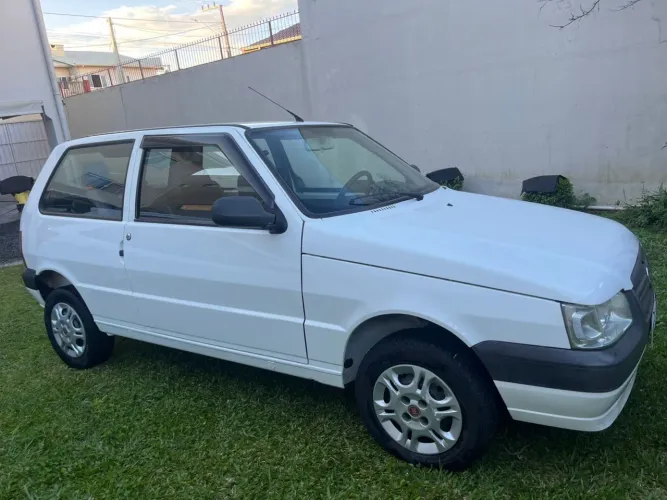 Fiat Uno Mille 1.0 Fire/ F.flex/ Economy 2P 2013