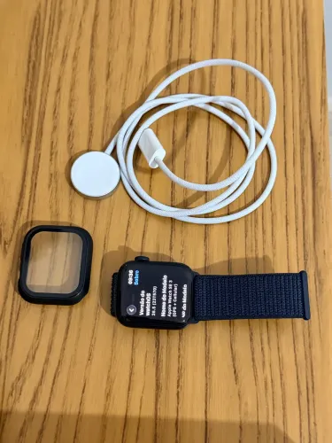 Apple Watch SE 3 GPS+Cellular 64GB, meia?noite 40mm, Pulseira esportiva azul