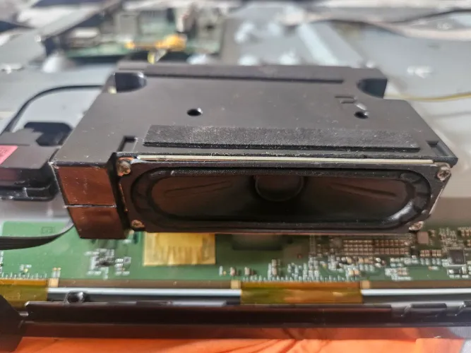 Auto falante televisão Samsung UN40J5200AG