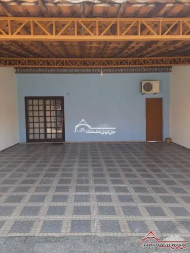 (TI) CASA NO CONDOMÍNIO FLORENÇA - VILA D´ITALIA JACAREI SP