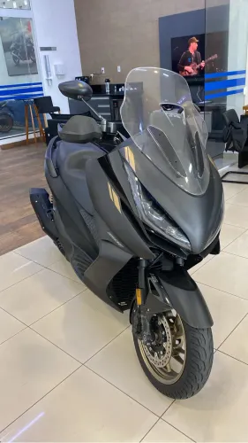 Zontes 350E zera 700 km rodados