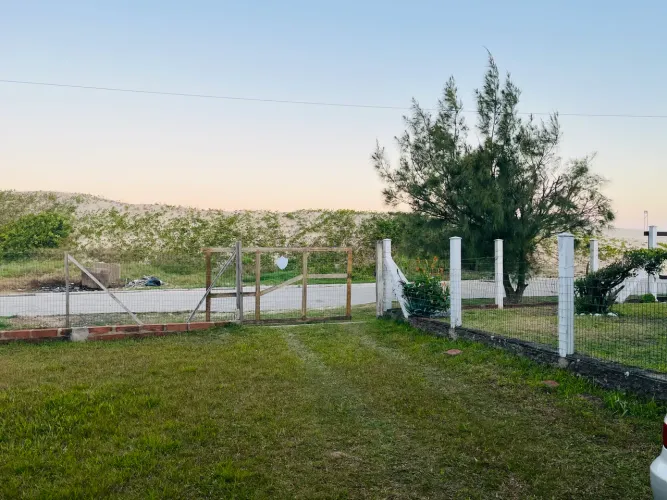 ?Pé na areia