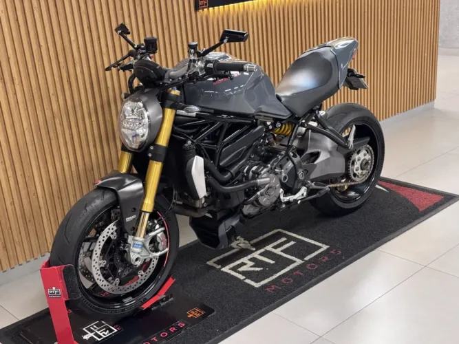 DUCATI Monster 1200 S 2018