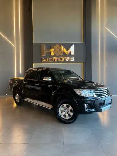 Toyota Hilux CD SRV D4-d 4X4 3.0 TDI Diesel AUT 2014