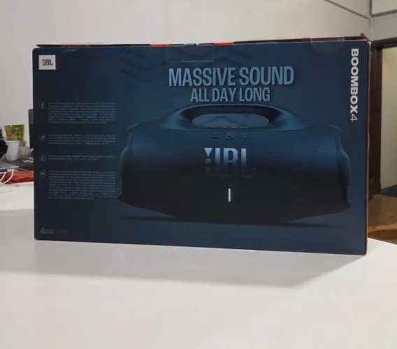 Caixa de Som Boom Box 4 Lacrada