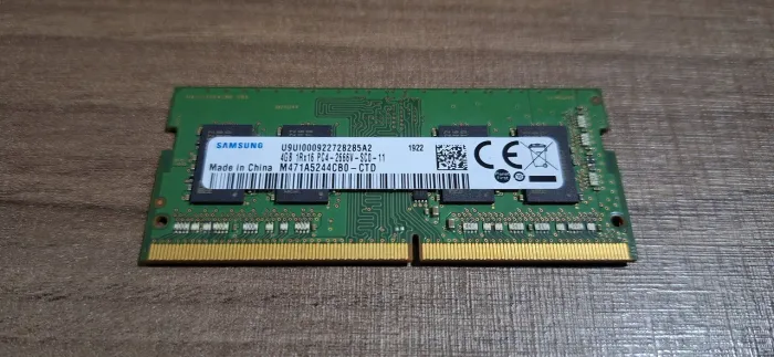 Memória RAM Notebook 4GB DDR4 2666MHz