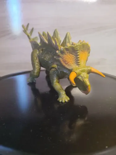 Stegoceratops Hasbro original Jurassic Word