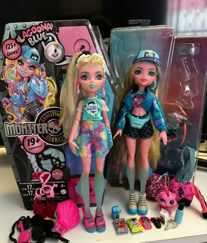 Monster High G3 Lagoona Skulltimate Secrets + Básica