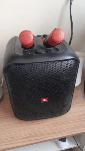 JBL PartyBox Encore Essential + 2 Microfones Sem Fio - Impecável