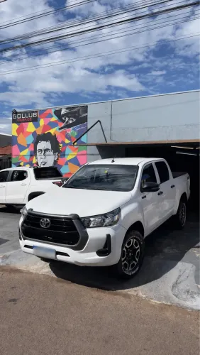 Toyota Hilux CD 4X4 2.8 Diesel Mec. 2022