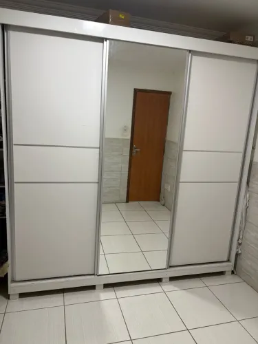 Guarda roupa casal