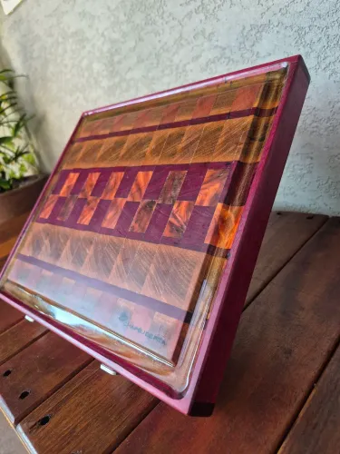 Tábua de Churrasco Artesanal Premium (End Grain) - Peça Única