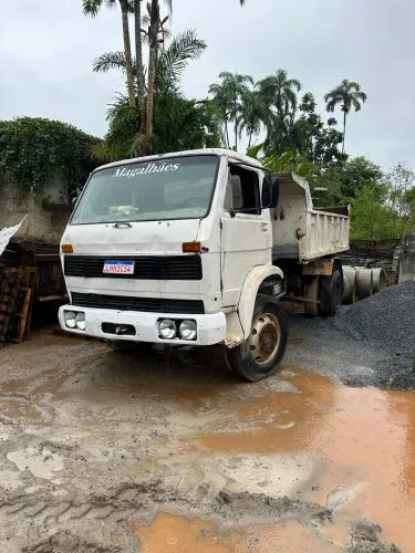 Vendo caminhão caçamba toco VW 11.130