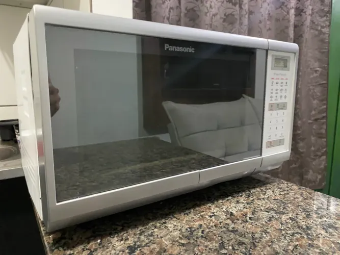 Microondas 28 litros tudo ok