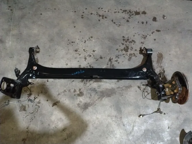 Eixo traseiro Toyota Corolla 2015/20