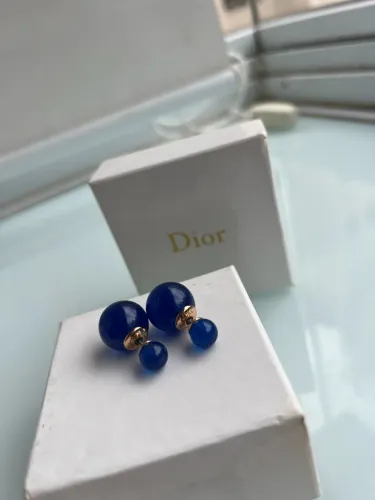 Brincos Dior