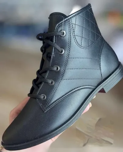 Bota 35 beira rio