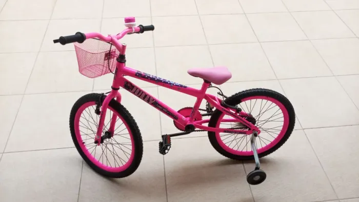 Bicicleta Rosa Infantil