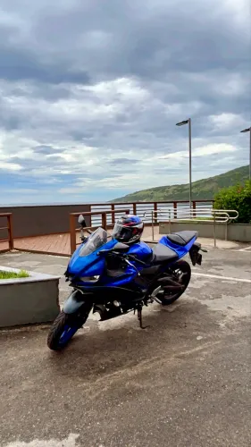 Yamaha R3