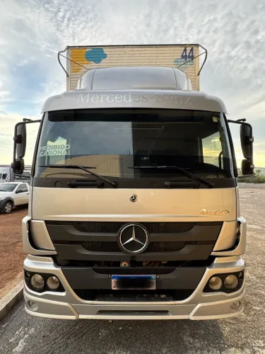 MERCEDES-BENS ATEGO 2426 COM BAÚ 