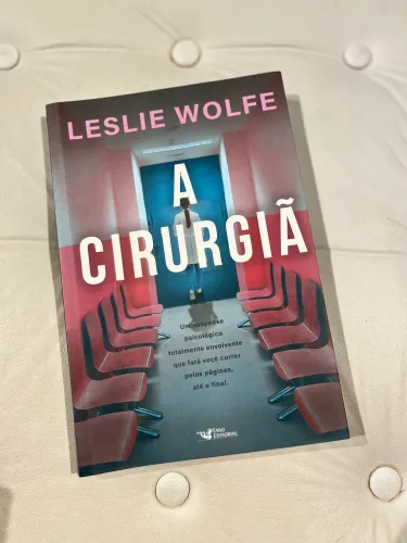 Livro: ?A Cirurgiã? novo