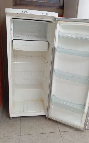 Geladeira Eletrolux- funcionando