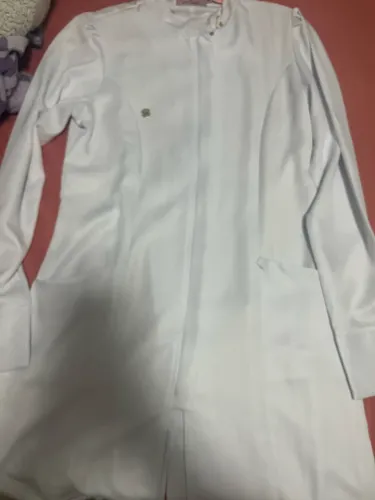 Vende-se jaleco de laboratório 