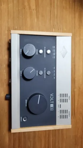 Interface Universal Audio Volt 276 