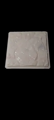 Vendo forma de gesso efeito pedra nova zerada.