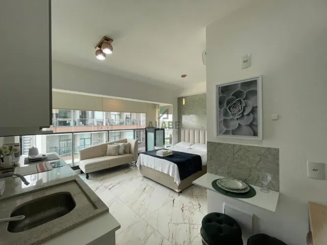 Studio no Brooklin para vender ou alugar com 26m², mobiliado, lindo!