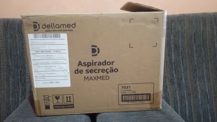 Aspirador de Secreção Nasal Dellamed