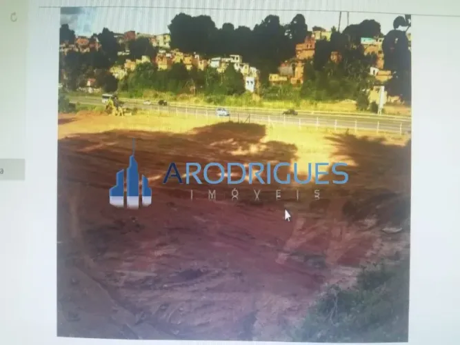 Excelente Terreno à venda com 4.000 m², todo plano, aprovado para construção de Posto de G