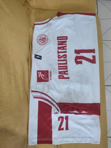 Uniforme de basquete completo