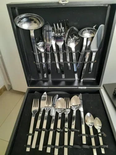 Faqueiro com 130 peças completo novo