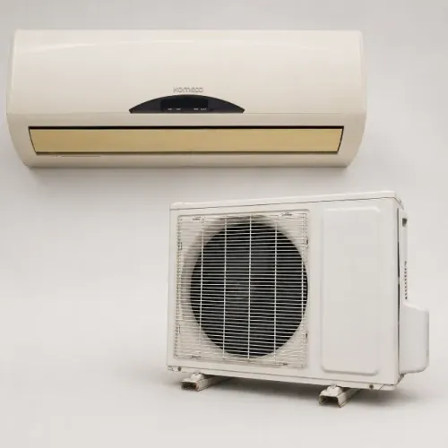 Ar-Condicionado Split Komeco 12.000 BTUs Quente e Frio - Funcionando