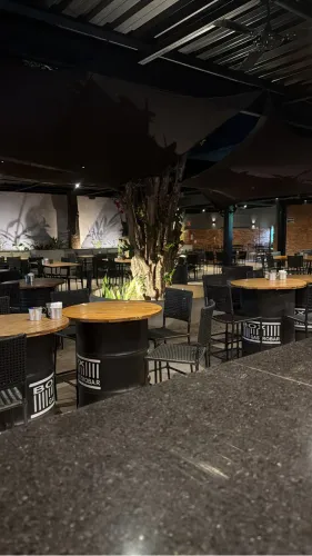 Bar/restaurante/ padaria/ posto de combustível