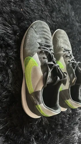 Chuteira Futsal Nike Street Gato