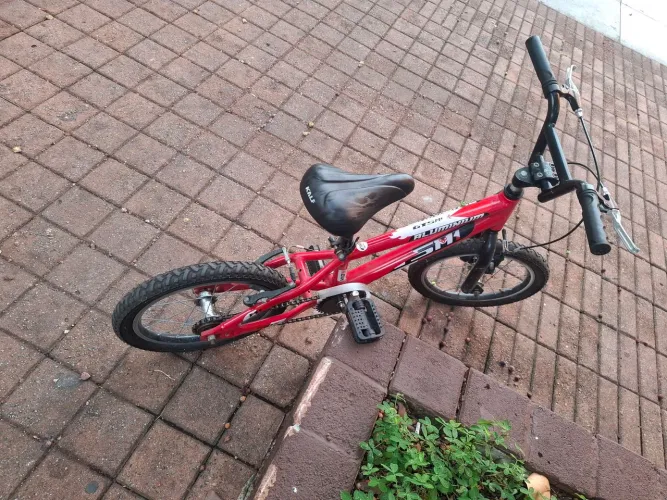 Bicicleta GTSM1 ARO 16 semi nova
