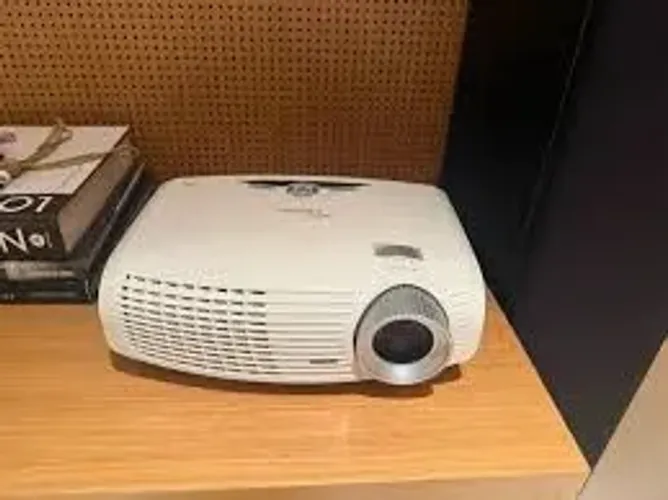 Projetor Excelente Full HD (Real) Optoma hd20 Lâmpada nova!