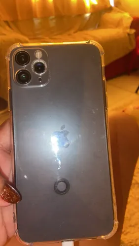 Vende iPhone 11 Pro Max 
