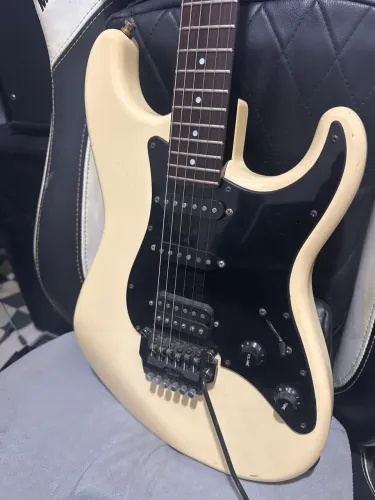 Guitarra fender boxer japan 1986 captação schaller dimarzio fender custom 
