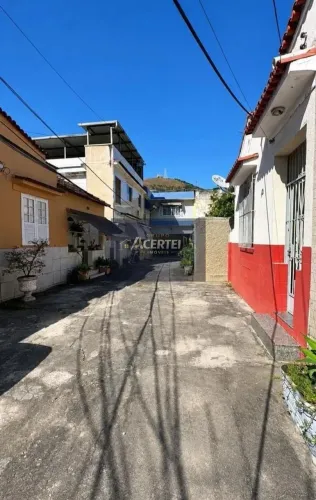 Casa de Vila à Venda em Fonseca, Niterói | 2 Dormitórios