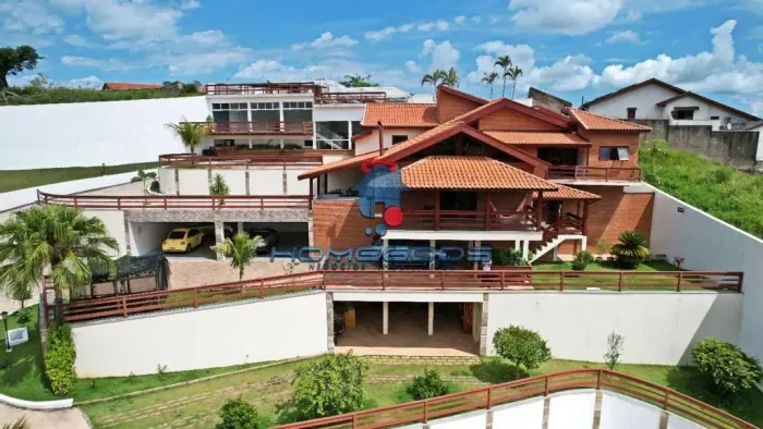 Casa venda 1000 metros 4 quartos suítes Jardim Estância Suíça - Serra Negra