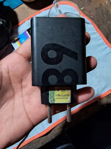 Carregador original 68W Razr 40 Ultra