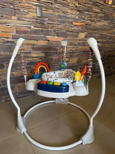 Assento jumper para bebê 