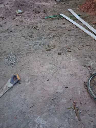 Vendo um terreno a 700m da curuauna na entrada do balneário bica