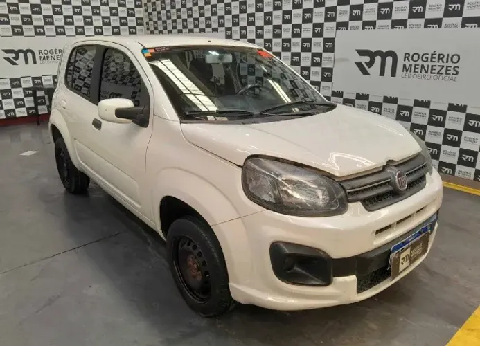 Sucata Fiat Uno  Attraction  2018 para retirada de peças
