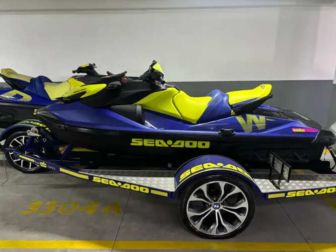 Jet Ski Seadoo Wake Pro 170