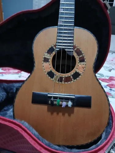 Cavaquinho luthier Cavalcante