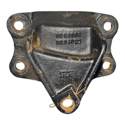 suporte de mola traseira lado direito VW Constellation 15180
